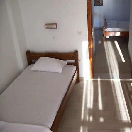 Raymondos Apartments Lassi  Room photo